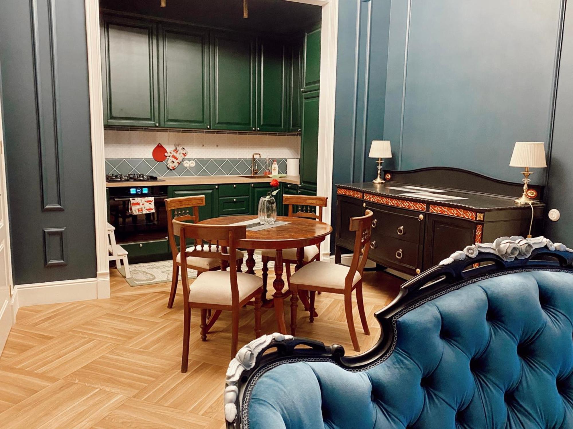 Unique In Old Town Apartment